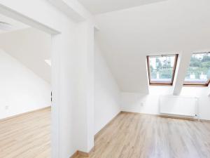 Pronájem bytu 3+kk, Praha - Libeň, Františka Kadlece, 65 m2