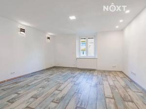 Prodej bytu 1+1, Karlovy Vary, Lipová, 35 m2