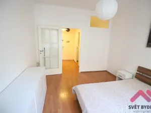Pronájem bytu 1+kk, Praha - Staré Město, Konviktská, 29 m2
