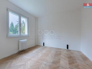 Prodej bytu 3+1, Rotava, Sídliště, 58 m2