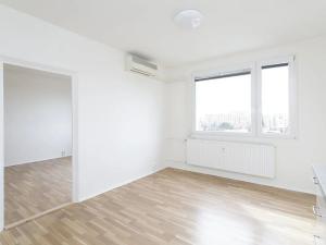 Prodej bytu 2+kk, Praha - Kamýk, Rabyňská, 39 m2