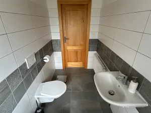 Prodej chalupy, Kobyly, 160 m2