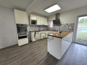 Prodej rodinného domu, Vážany, 320 m2