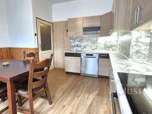 Pronájem bytu 2+1, Písek, Pražská, 75 m2
