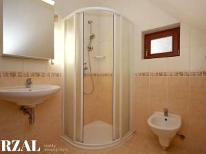 Pronájem bytu 3+kk, Plzeň, Stromková, 85 m2