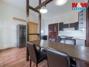 Prodej bytu 2+1, Nejdek, náměstí Karla IV., 107 m2