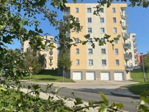 Pronájem bytu 2+kk, Liberec - Liberec XXX-Vratislavice nad Nisou, Seniorů, 54 m2