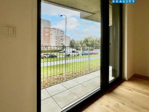 Pronájem bytu 1+kk, Praha - Strašnice, Ramonova, 27 m2