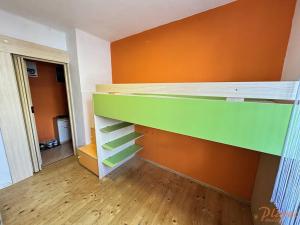 Prodej bytu 2+1, Karlovy Vary, Třeboňská, 43 m2