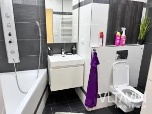 Pronájem bytu 4+kk, Praha - Řepy, Mrkvičkova, 99 m2