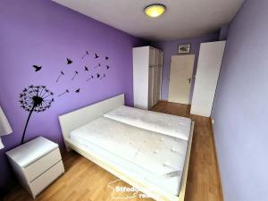 Pronájem bytu 2+kk, Praha - Stodůlky, Kodymova, 58 m2