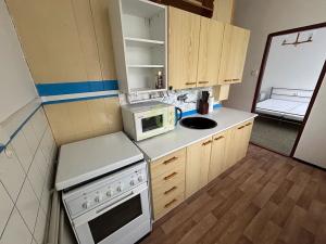 Pronájem bytu 2+1, Hrádek, 58 m2