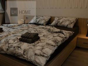 Pronájem bytu 2+kk, Karlovy Vary, 36 m2