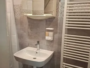 Pronájem bytu 2+kk, Praha - Horní Počernice, Khodlova, 55 m2