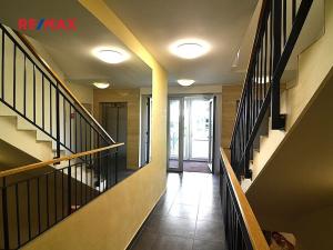 Pronájem bytu 3+kk, Praha - Hloubětín, K náhonu, 71 m2