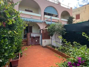 Prodej rodinného domu, Scalea, Itálie, 90 m2