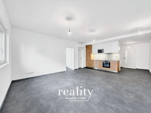 Pronájem bytu 2+kk, Znojmo, Třešňová, 64 m2