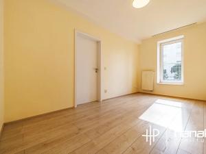 Pronájem bytu 2+kk, Olomouc, gen. Píky, 56 m2