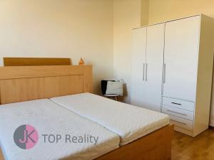 Pronájem bytu 3+kk, Praha, Pastevců, 80 m2