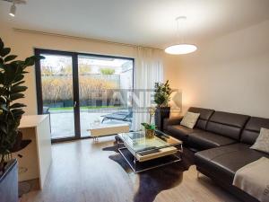 Prodej bytu 1+kk, Praha - Košíře, Česká, 48 m2