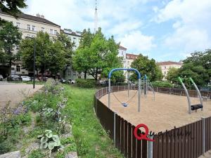 Pronájem bytu 3+kk, Praha - Vinohrady, Bořivojova, 68 m2