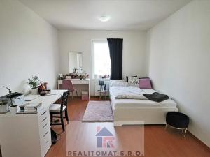 Pronájem bytu 2+kk, Praha - Libeň, Braunerova, 52 m2