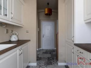 Prodej bytu 2+1, Karlovy Vary, Zámecký vrch, 48 m2