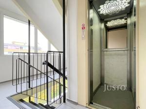 Pronájem bytu 3+1, Praha - Krč, Bartákova, 55 m2