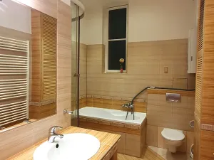 Pronájem bytu 3+1, Praha - Vinohrady, Italská, 112 m2
