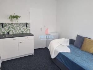 Pronájem bytu 1+kk, Olomouc, Štolbova, 25 m2