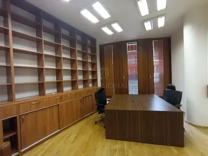 Pronájem kanceláře, Praha - Nové Město, Opletalova, 127 m2