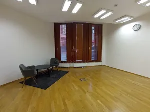 Pronájem kanceláře, Praha - Nové Město, Opletalova, 127 m2