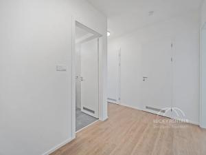 Pronájem bytu 2+kk, Praha - Chodov, Líbalova, 42 m2
