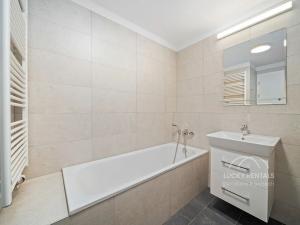 Pronájem bytu 2+kk, Praha - Chodov, Líbalova, 53 m2
