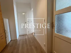 Pronájem bytu 2+kk, Praha, Jaurisova, 44 m2