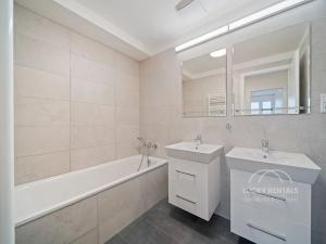 Pronájem bytu 1+kk, Praha - Chodov, Líbalova, 32 m2