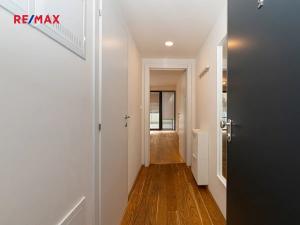 Pronájem bytu 1+kk, Praha - Libeň, Primátorská, 38 m2