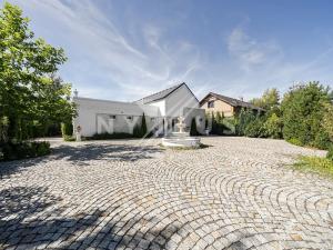 Prodej rodinného domu, Stěžery, Lipová, 200 m2