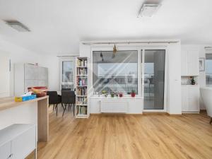 Pronájem bytu 3+kk, Praha - Třebonice, Thomasova, 89 m2