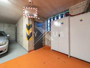 Pronájem bytu 3+kk, Praha - Třebonice, Thomasova, 89 m2