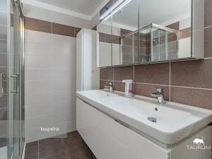 Prodej bytu 3+kk, Plzeň, Špačková, 76 m2