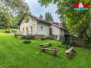 Prodej chalupy, Chuchelna, 250 m2
