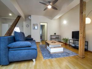 Pronájem bytu 2+kk, Praha - Karlín, Sokolovská, 77 m2