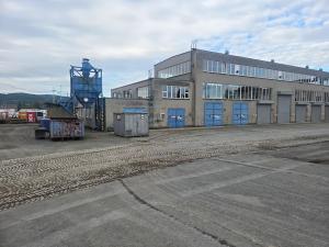 Pronájem výrobních prostor, Valašské Meziříčí, Jiráskova, 220 m2