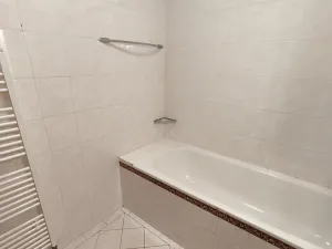 Pronájem bytu 3+kk, Chlumec, Stradovská, 63 m2
