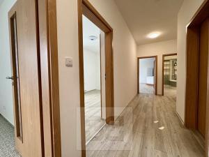 Pronájem bytu 3+kk, Modřice, Přízřenická, 74 m2