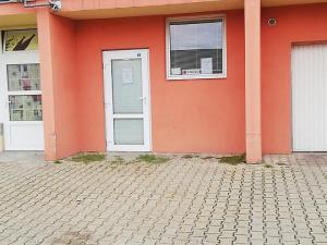 Pronájem bytu 1+1, Liberec, Nad Školou, 34 m2