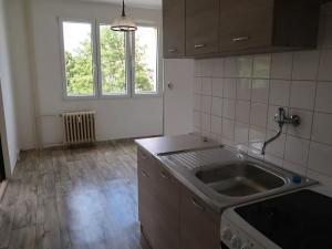 Prodej bytu 2+1, Plzeň, Vejprnická, 64 m2