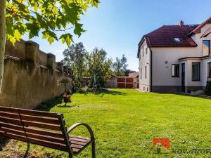 Prodej rodinného domu, Ledčice, 185 m2