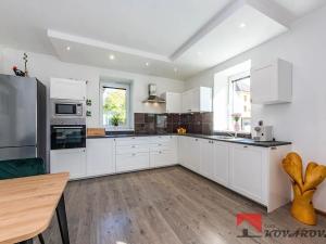 Prodej rodinného domu, Ledčice, 185 m2